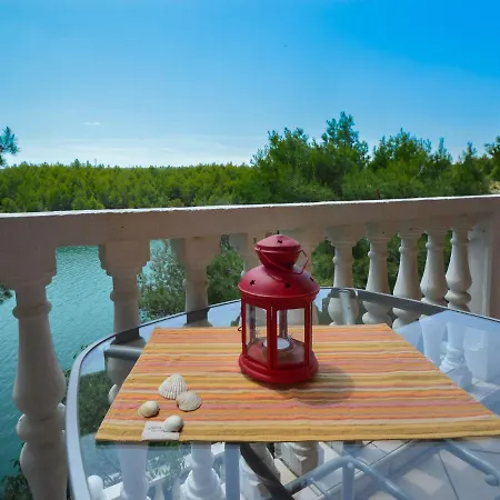 Mara-2 By Interhome Anić